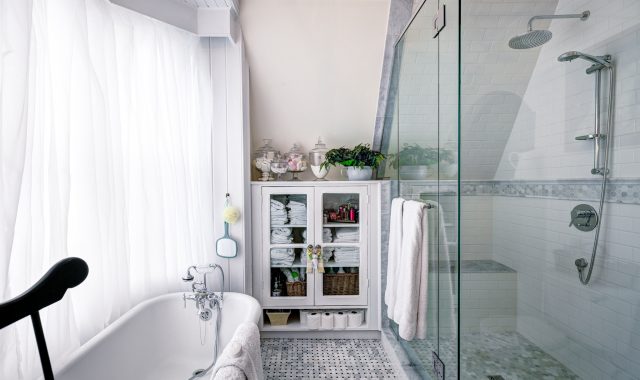 Amber Bath 4