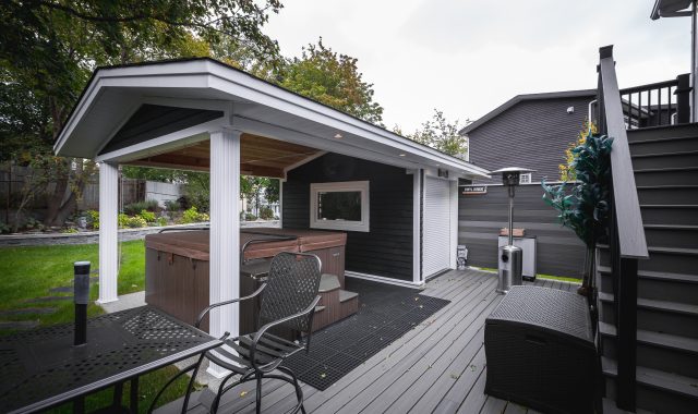 chadsharpe.com.Spaces.NL.Hot.Tub.05